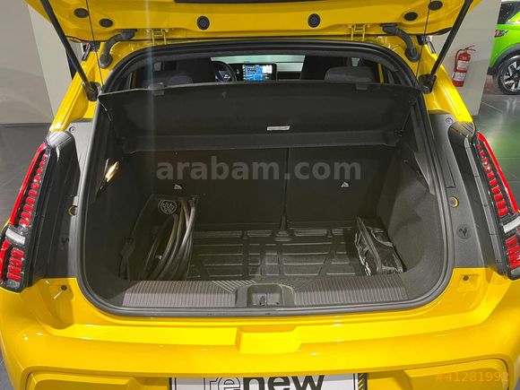 Mais İzmir Şube 2025 Renault R5 E-Tech EV52 Techno