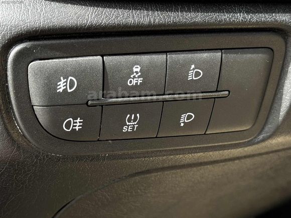 SEÇ OTOMOTİVDEN EGEA CROSS LOUNGE 34.000 KM