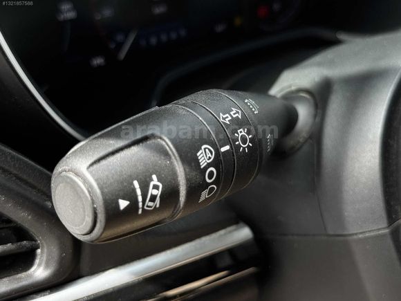 SEÇ OTOMOTİVDEN EGEA CROSS LOUNGE 34.000 KM