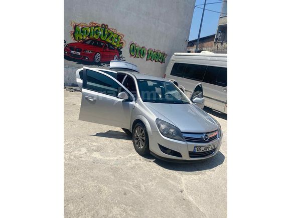 Sahibinden Opel Astra 1.3 CDTI Enjoy 111.Yıl 2010 Model 
HATASIZ BOYASIZ BAKIMLI