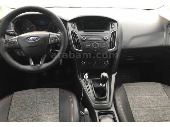 Sahibinden Ford Focus 1.6 TDCi Style 2016 Model Diyarbakır 295000 km Beyaz