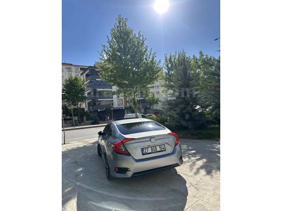 Sahibinden Honda Civic 1.6i VTEC Eco Elegance 2016 Model 