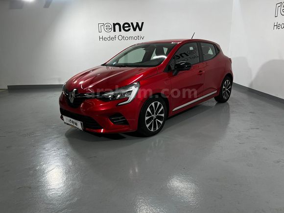 HEDEF RENAULT'DAN 0,99 KREDİ 2023 CLİO TOUCH MANUEL % 20