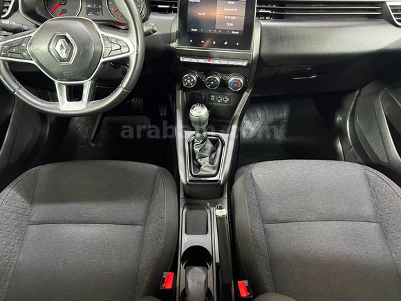 HEDEF RENAULT'DAN 0,99 KREDİ 2023 CLİO TOUCH MANUEL % 20