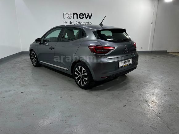 HEDEF RENAULT'DAN 0,99 KREDİ 2023 CLİO TOUCH MANUEL % 20