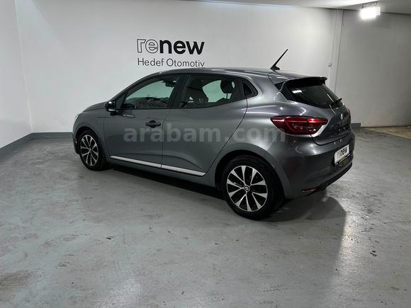 HEDEF RENAULT'DAN 0,99 KREDİ 2023 CLİO TOUCH MANUEL % 20