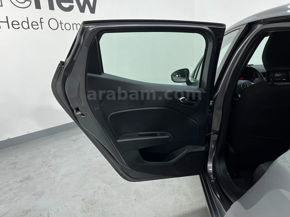 HEDEF RENAULT'DAN 0,99 KREDİ 2023 CLİO TOUCH MANUEL % 20