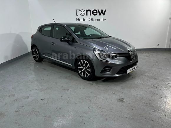 HEDEF RENAULT'DAN 0,99 KREDİ 2023 CLİO TOUCH MANUEL % 20