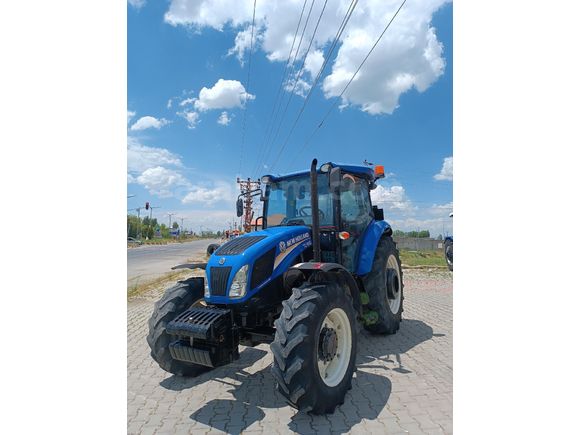 Galeriden New Holland TD90D Muş