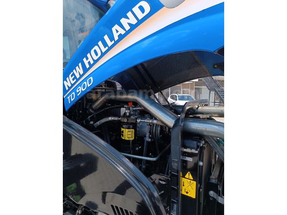 Galeriden New Holland TD90D Muş