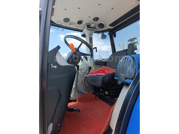 Galeriden New Holland TD90D Muş