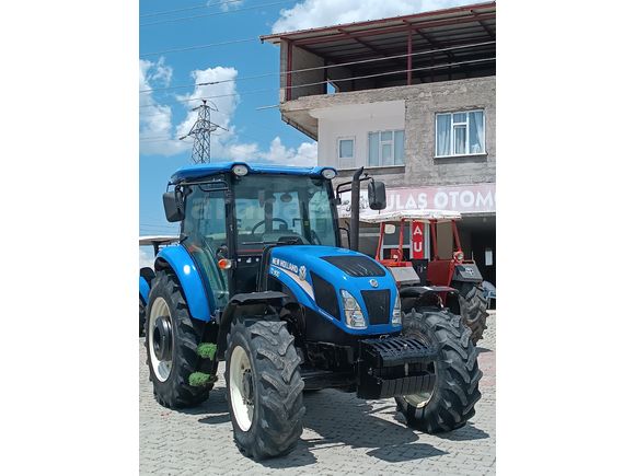Galeriden New Holland TD90D Muş