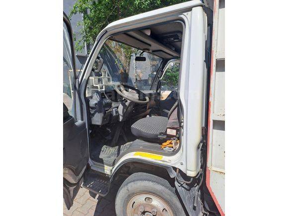 Sahibinden 2005 modelIsuzu NKR Wide LX