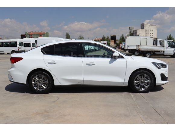 MBSBÜYÜKSOYLUDAN 2024 MODEL FORD FOCUS 1.5 ECOBLUE TITANIUM STİL