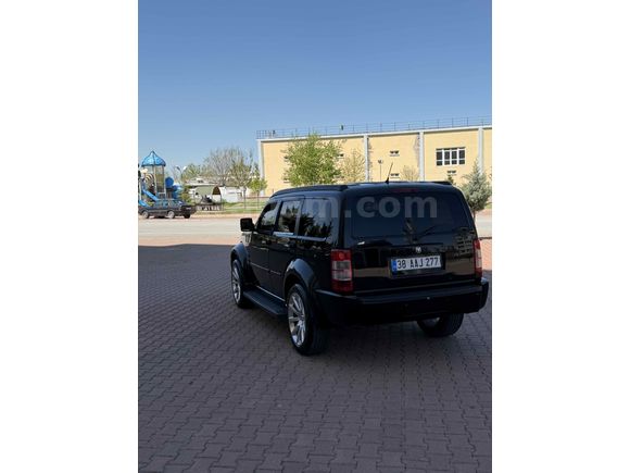 Sahibinden Dodge Nitro 2.8 CRD SXT 2007 Model 