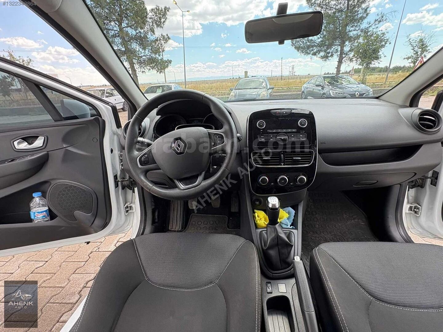 Galeriden Renault Clio 1.5 dCi Joy 2019 Model Diyarbakır 82.500 km Beyaz 4
