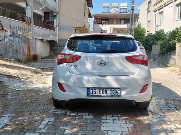 Sahibinden Hyundai i30 1.6 CRDi Elite 2013 Model