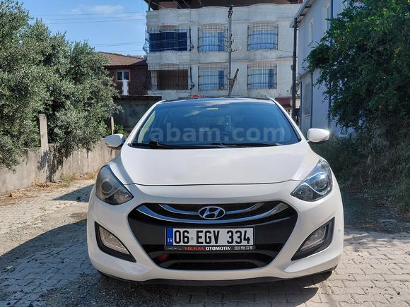 Sahibinden Hyundai i30 1.6 CRDi Elite 2013 Model