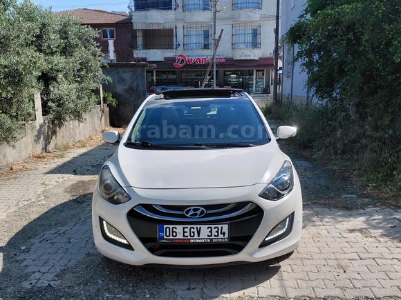 Sahibinden Hyundai i30 1.6 CRDi Elite 2013 Model