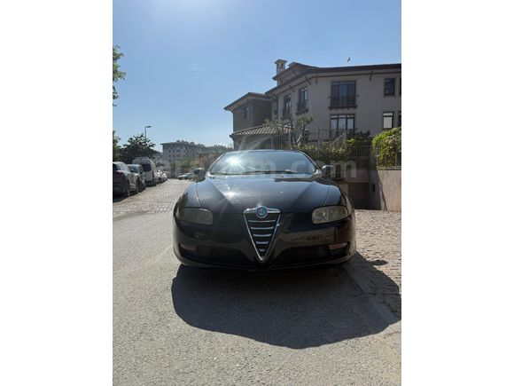 Sahibinden Alfa Romeo GT 2.0 JTS Distinctive 2006 Model