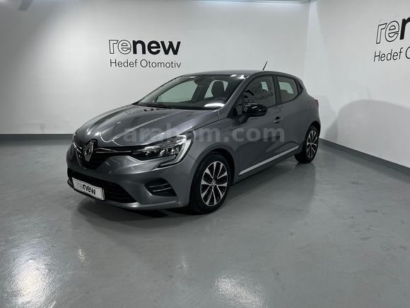 HEDEF RENAULT'DAN 0,99 KREDİ 2023 CLİO TOUCH MANUEL % 20