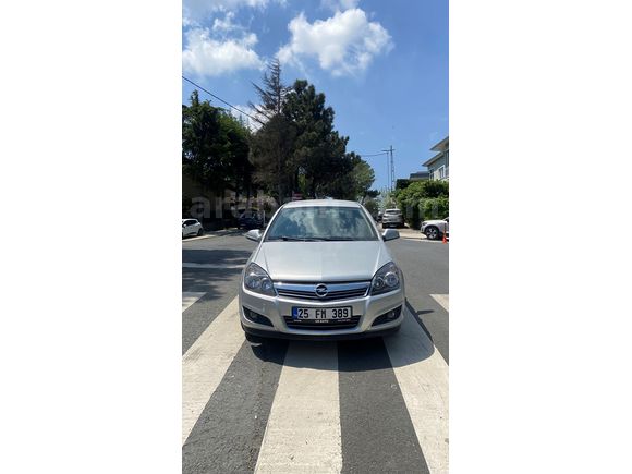 SAHİBİNDEN 2011 MODEL HB CLASSIC 16i 16V (115 )189 BİN KMDE OTOMATİK OPEL ASTRA