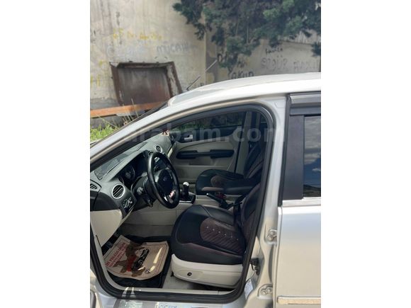 Sahibinden Ford Focus 1.6 TDCi Ghia 2007 Model 