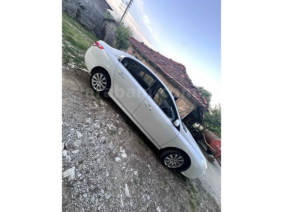Sahibinden Renault Latitude 1.5 dCi Expression 2013 Model 