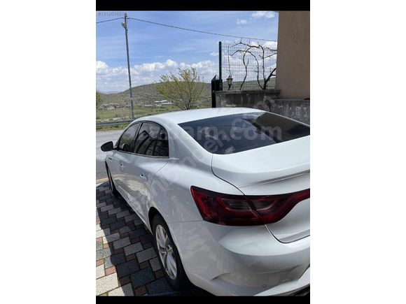 Sahibinden Renault Megane 1.3 TCe Touch 2020 Model 