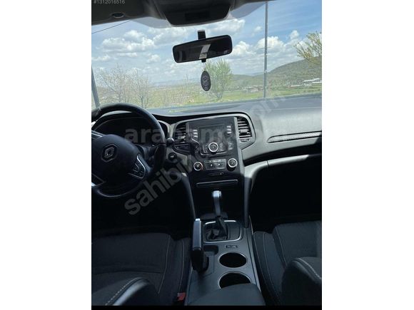 Sahibinden Renault Megane 1.3 TCe Touch 2020 Model 