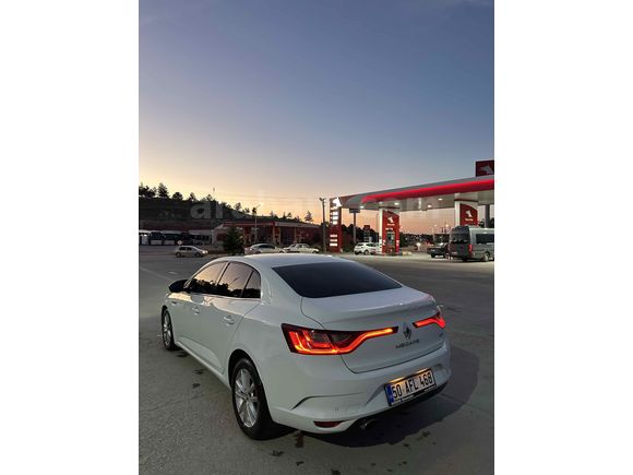 Sahibinden Renault Megane 1.5 dCi Touch  2017 Model  değişsensiz boyasız 