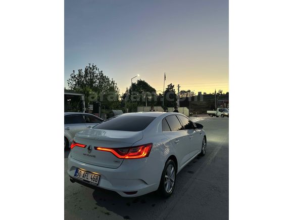 Sahibinden Renault Megane 1.5 dCi Touch  2017 Model  değişsensiz boyasız 