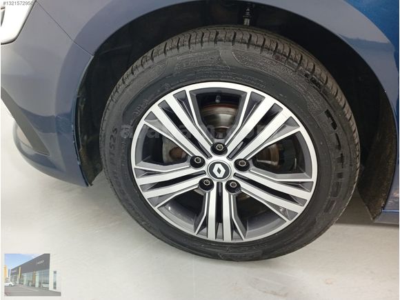 HEDEF RENAULT'DAN 0,99 KREDİ 2023 MEGANE TOUCH 1.3 TCE EDC