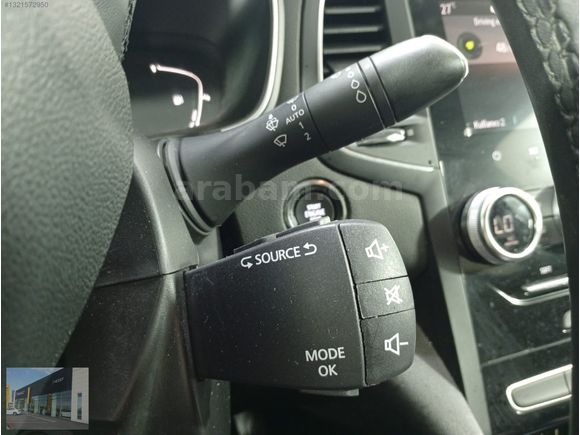 HEDEF RENAULT'DAN 0,99 KREDİ 2023 MEGANE TOUCH 1.3 TCE EDC