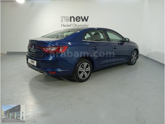 HEDEF RENAULT'DAN 0,99 KREDİ 2023 MEGANE TOUCH 1.3 TCE EDC