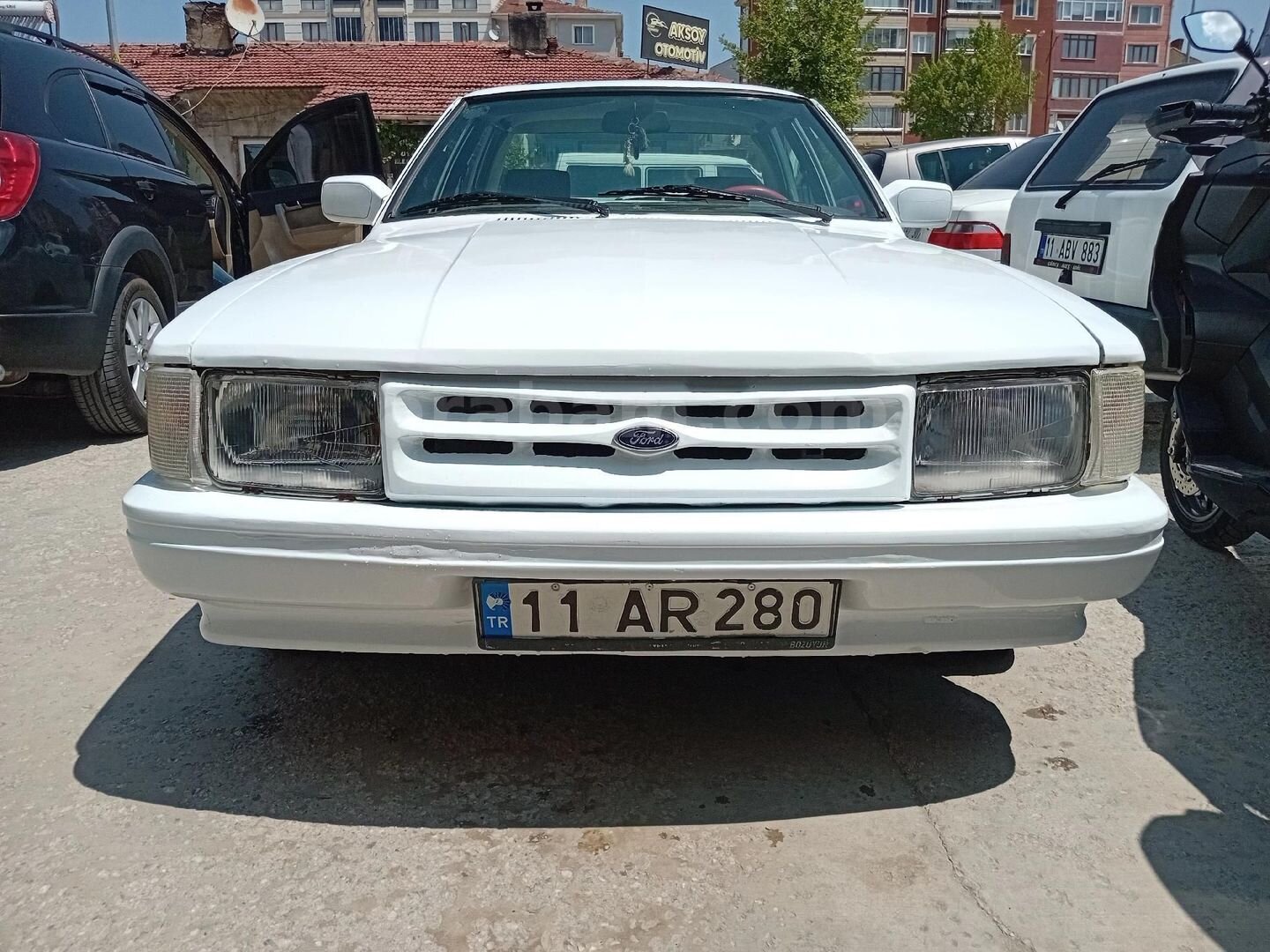Galeriden Ford Taunus 1.6 GT 1991 Model Bilecik 350.000 km Beyaz 3
