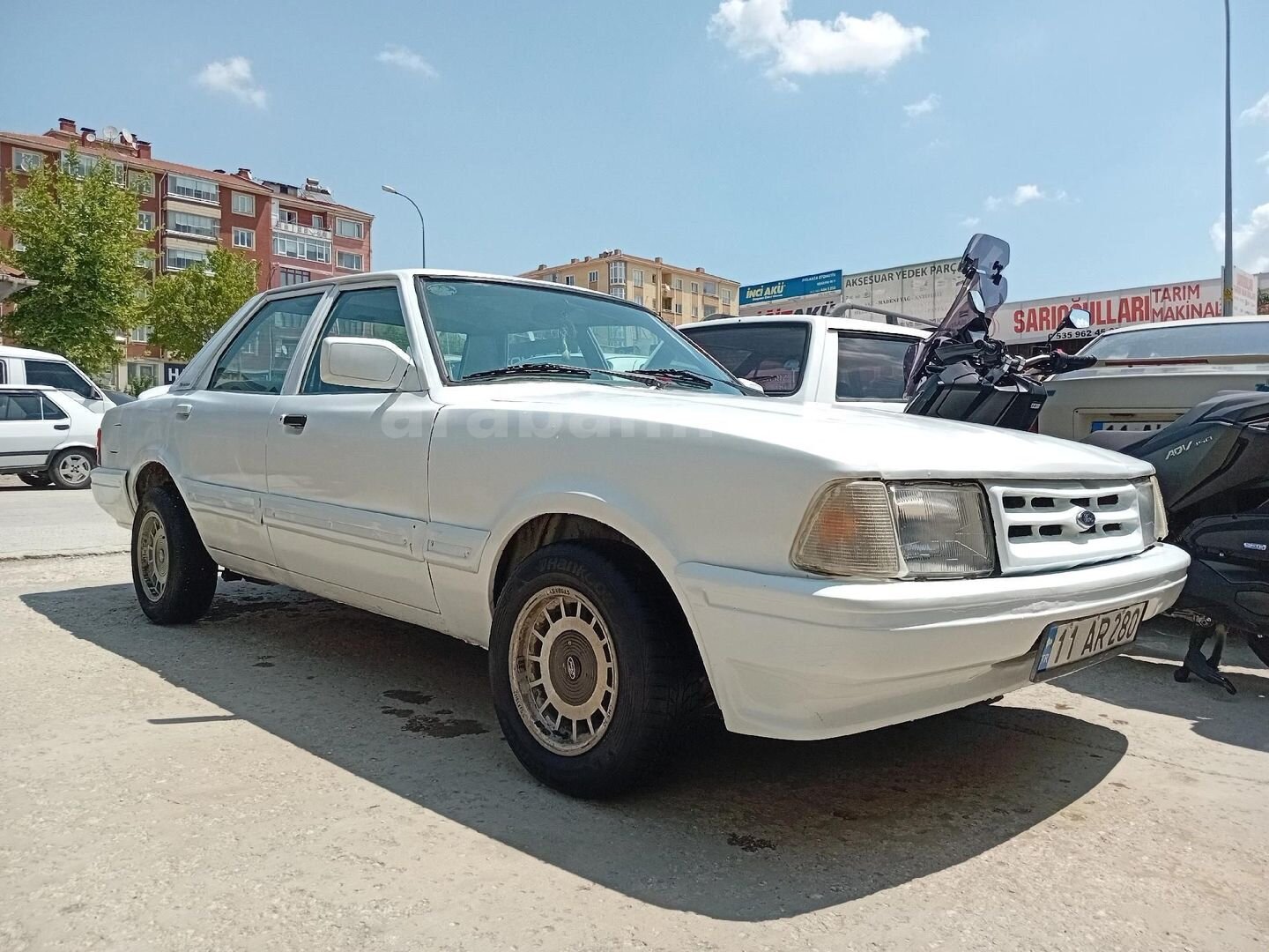 Galeriden Ford Taunus 1.6 GT 1991 Model Bilecik 350.000 km Beyaz 4
