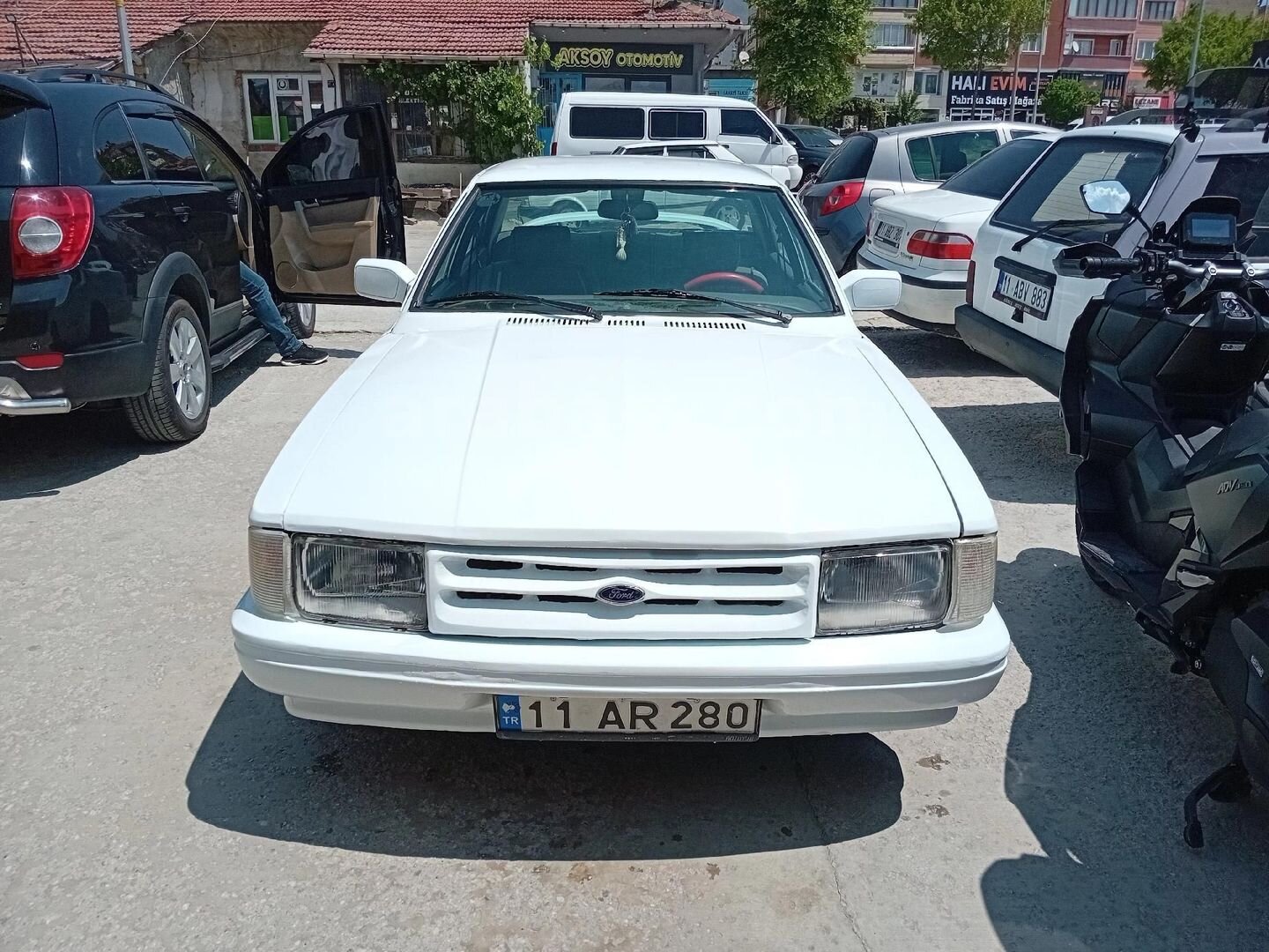 Galeriden Ford Taunus 1.6 GT 1991 Model Bilecik 350.000 km Beyaz 2
