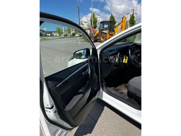 Sahibinden Toyota Corolla 1.6 Advance 2017 Model
