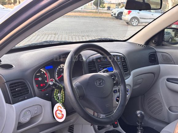 Sahibinden Hyundai Accent Era 1.5 CRDi Start 2009 Model
