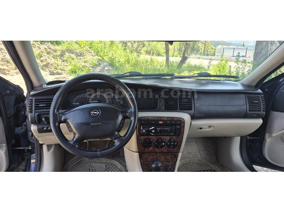 Sahibinden Opel Vectra 2.0 CDX 2000 Model  301.000 km Mavi