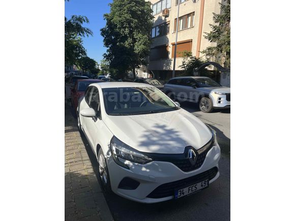 Sahibinden Renault Clio 1.0 TCe Joy 2022 Model İstanbul 62.000 km Beyaz