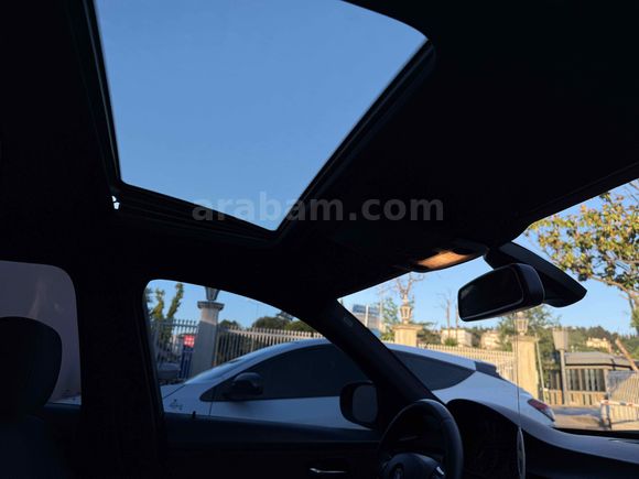 BMW E90/2009/Lci/M-Sport/Makam P/Styla35 Jant/ Antrasit  Tavan/Değişensiz/Full Bakımlı