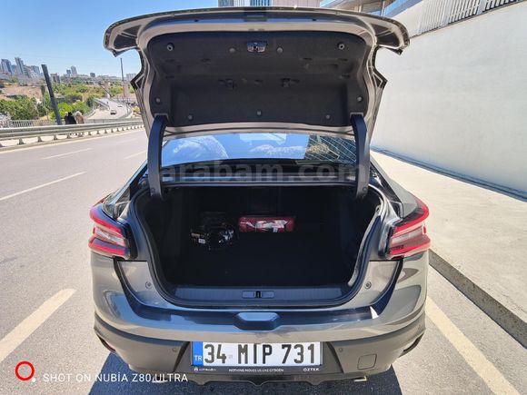 Sahibinden Citroen C4 X 1.2 PureTech Shine Bold 2024 Model