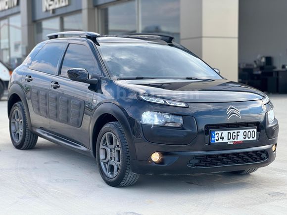 BOYASİZ HATASIZ C4 Cactus OTOMATİK 1.2 PureTech Feel 2017 Model  100.000 km