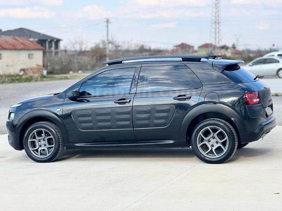 BOYASİZ HATASIZ C4 Cactus OTOMATİK 1.2 PureTech Feel 2017 Model  100.000 km