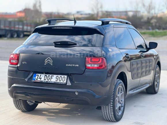 BOYASİZ HATASIZ C4 Cactus OTOMATİK 1.2 PureTech Feel 2017 Model  100.000 km