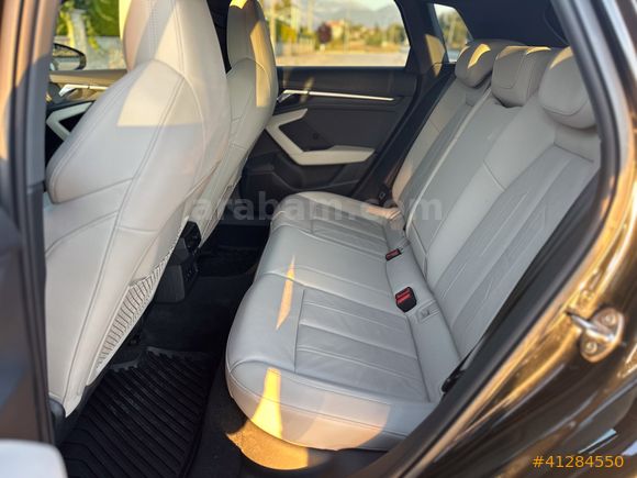 LUXE DRİVEDAN 2022-AUDİ-S-LİNE