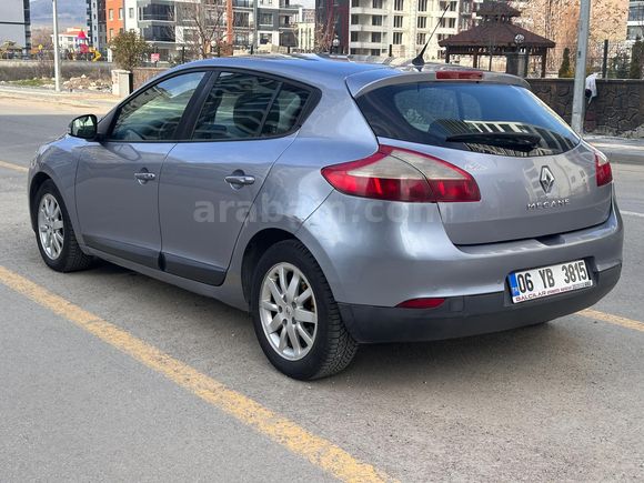 Sahibinden Renault Megane 1.6 Expression 2009 Model