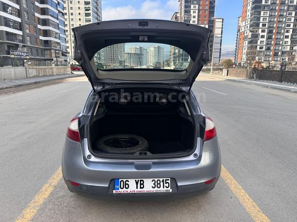 Sahibinden Renault Megane 1.6 Expression 2009 Model